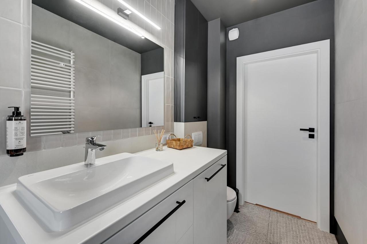Luxury Aura 40 - 2 By Grand Apartments Gdańsk Extérieur photo
